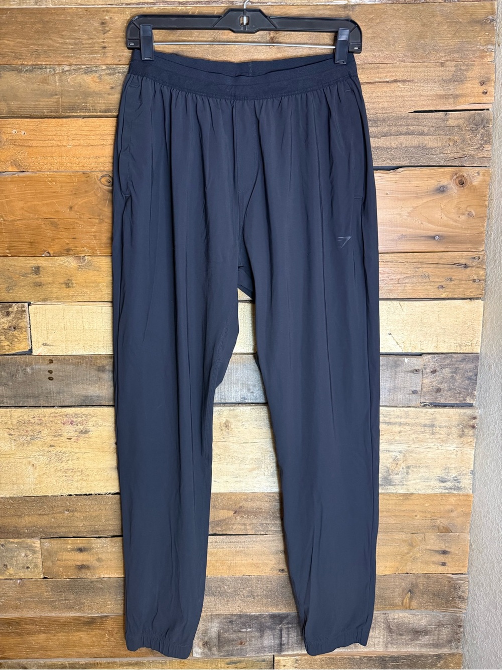 Gymshark Studio Joggers Men’s Black size Large